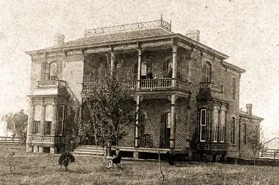 Cavitt House in Bryan.